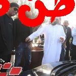 اشترى لاعب كرة القدم البرازيلي رونالدينيو السيارة الأولى في معرض الرياض للسيارات. البرازيلي رونالدينيو