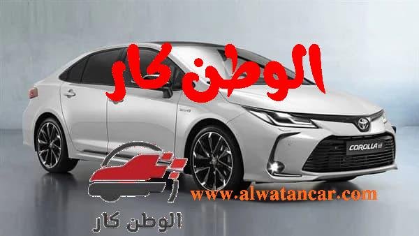 تعد سيارة تويوتا كورولا 2022 من احدث السيارات العصرية المواكبة لأفضل صيحات الموضة في تصاميم السيارات العالمية، كذلك هي من أشهر السيارات التي قام بتطويرها وتصنيعها الصانع الياباني أي إنها يابانية الأصل بتصميم عالي الرفاهية تناسب جميع الأذواق لتأتي من فئة سيدان بأقوى محرك وأقصى سرعة، ومن خلال مقالنا هذا سنتعرف معكم على السيارة حصريًا في الوطن كار. تويوتا كورولا 2022