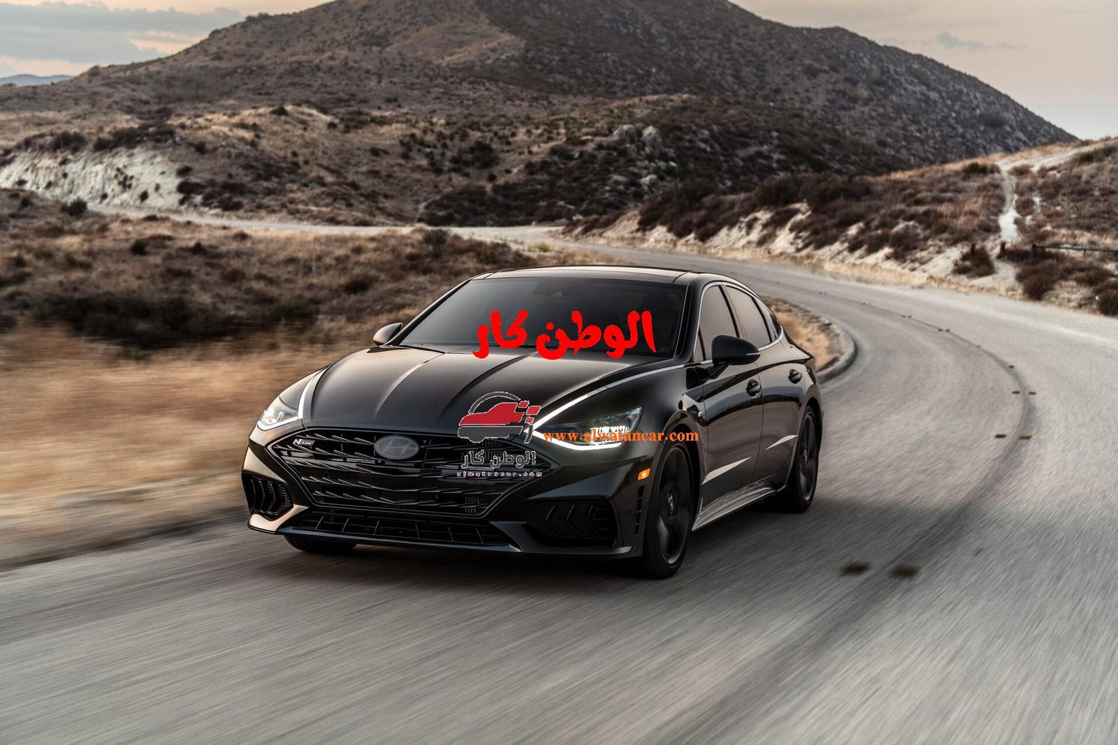 تعتبر سيارة هيونداي سوناتا 2022 هي الأكثر بحثا على كل محركات البحث العالمية، حيث قد قامت شركة هيونداي بالعمل على القيام بطرح تلك السيارة في الأسواق بأسعار متنوعة، فهى تحتوي على العديد من الامكانيات والمواصفات العالية، كما تنتمي تلك السيارة إلى فئة سيارات كروس أوفر داخل الأسواق المصرية. هيونداي سوناتا 2022