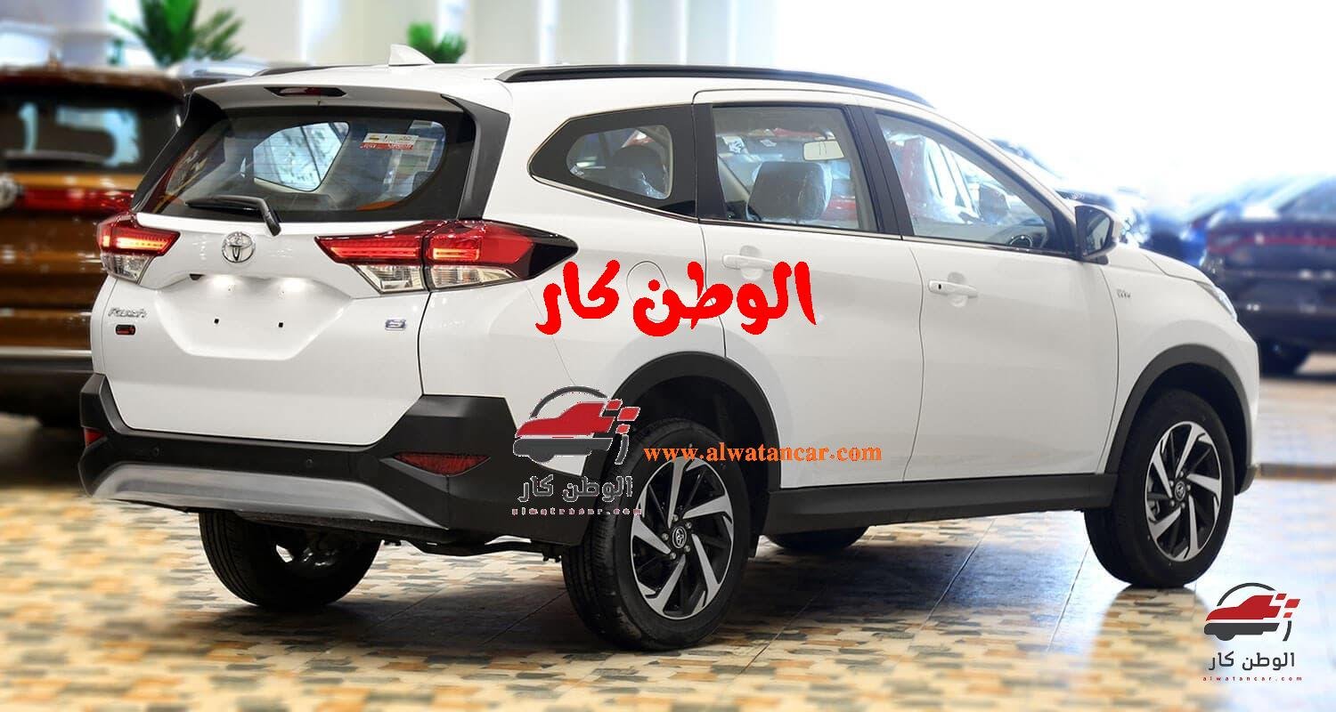 أن سيارة تويوتا راش GL 2021 تعد من السيارات فئة العائلات، تأتي تلك السيارة بسعر يبدأ من 66800 ريال سعودي تقريبًا، هذه السيارة تأتي بالكثير من وسائل الترفيه والتكنولوجية، حيث يتوفر بها مشغل CD، اتصال يو اس بي، مع وجود البلوتوث، إطارات السيارة بها تكون بدفع خلفي. تويوتا راش GL 2021