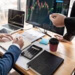 اكتشف كيف نقرب أسواق المال العالمية اليك واستثمر بكل بثقة وسهولة