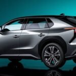 تعتبر سيارة تويوتا راف فور واحدة من أشهر سيارات الدفع الرباعي في العالم، وهي متوفرة في مصر بخمسة فئات مختلفة، تبدأ أسعارها من 3,750,000 جنيه مصري. تويوتا راف فور