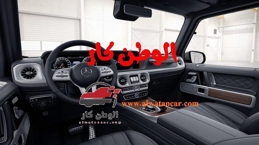 تعتبر مرسيدس-بنز جي كلاس واحدة من أبرز سيارات الدفع الرباعي الفاخرة في السوق السعودي لعامي 2023 و2024، حيث تمثل مزيجًا مثاليًا بين الفخامة والأداء العالي. يتنوع سعر سيارة جي كلاس في السعودية 2023 - 2024 بناءً على الفئة والمواصفات المختارة، مما يجعلها خيارًا مميزًا للباحثين عن سيارة تجمع بين القوة والتصميم الأنيق. بالنسبة لـ مواصفات محرك سيارة جي كلاس، تأتي السيارة بمحركات قوية تشمل محركات V8 بسعة 4.0 لتر، مما يوفر تجربة قيادة لا مثيل لها. سعر سيارة جي كلاس في السعودية 2023 - 2024