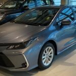 تُعتبر  أرخص سيارات تويوتا كورولا الخيار المثالي للراغبين في الجمع بين الجودة اليابانية الموثوقة والسعر المناسب. من بين هذه السيارات، تبرز تويوتا كورولا 2024 التي تقدم مزيجًا من الأداء القوي والتصميم الأنيق والتكنولوجيا المتطورة. وبأسعار تبدأ من 78,660 ريال سعودي، تتيح هذه السيارة تجربة قيادة استثنائية تلبي احتياجات العملاء المختلفة ضمن فئاتها المتنوعة. تبدأ من 78 ألف ريال: أرخص سيارات تويوتا كورولا في السعودية 2024