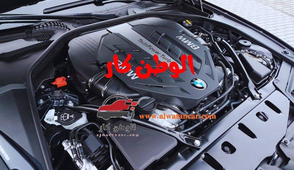 تعد سيارات بي إم دبليو من بين العلامات التجارية الرائدة في عالم السيارات الفاخرة، وللحفاظ على أدائها العالي، يحب المتابعة مع مركز صيانة بي ام دبليو بالإسكندرية والفحص المنتظم أمرًا بالغ الأهمية. هناك إيضا عدة مراكز صيانة معتمدة تقدم خدمات متنوعة تشمل فحص المحرك، بالإضافة إلى صيانة دورية باستخدام قطع غيار أصلية. تتفاوت تكلفة صيانة سيارات بي إم دبليو حسب نوع الخدمة والموديل، وللتواصل مع شركة بي إم دبليو في مصر، يمكنك الاتصال بالوكيل المعتمد "المنصور للسيارات". في الوطن كار، سنستعرض عناوين وتليفونات مراكز صيانة بي إم دبليو بالإسكندرية، بالإضافة إلى الإجابة على بعض الأسئلة الشائعة مثل معنى اختصار BMW وسعر بي إم دبليو 2024. مركز صيانة بي ام دبليو بـالإسكندرية