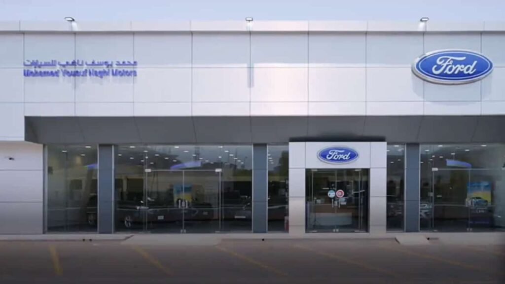 تعد سيارات فورد من العلامات الأمريكية الرائدة التي تجمع بين الأداء القوي والتصميم العصري، مما يجعلها خيارًا شائعًا في الرياض. مع تزايد الطلب على مراكز صيانة فورد في الرياض بنسبة 22% في 2025 مقارنة بـ2024، أصبح اختيار مركز صيانة موثوق أمرًا ضروريًا للحفاظ على أداء السيارة. يقدم الوطن كار دليلًا شاملًا لأفضل مراكز صيانة فورد في الرياض، مع التركيز على الخدمات الحديثة، التقنيات المتطورة، ونصائح لتحسين تجربة الصيانة. مراكز صيانة فورد في الرياض