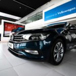 تعد فولكس فاجن واحدة من أشهر شركات السيارات في العالم، حيث توفر سيارات عالية الجودة تجمع بين الأداء القوي والتكنولوجيا المتطورة. يبحث مالكو سيارات فولكس فاجن عن مراكز صيانة فولكس فاجن في جدة لضمان الحفاظ على أداء سياراتهم، بالإضافة إلى معرفة تكلفة صيانة سيارات فولكس فاجن وخدمات فحص محرك سيارات فولكس فاجن المتوفرة. كما يحرص الكثيرون على استخدام قطع غيار فولكس فاجن الأصلية لضمان الجودة والمتانة. لذا، يتساءل البعض من هو وكيل فولكس فاجن في السعودية؟ وما إذا كانت قطع غيار فولكس فاجن متوفرة؟، بالإضافة إلى معرفة كم سعر فولكس فاجن تيجوان 2024 في السعودية؟ و كم سعر فولكس واجن باسات 2024؟. من خلال الوطن كار يمكنكم متابعة كافة المعلومات حول جميع أنواع السيارات. مراكز صيانة فولكس فاجن في جدة